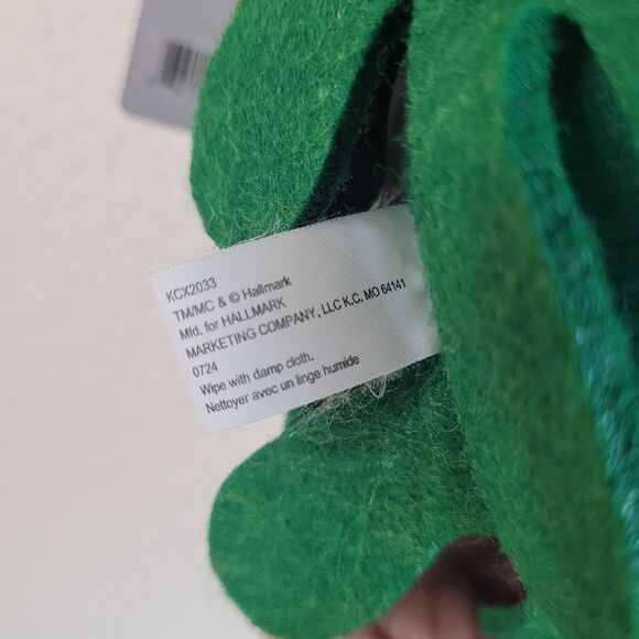 NEW Hallmark Talking Mistletoe MERRY KISS MAS Drop N GREET Sound & Motion Plush - Picture 6 of 14